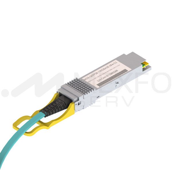 100G-QSFP28-A-4-SFP28-AOC-7.jpg 100G QSFP28 A 4 SFP28 AOC - Image 5